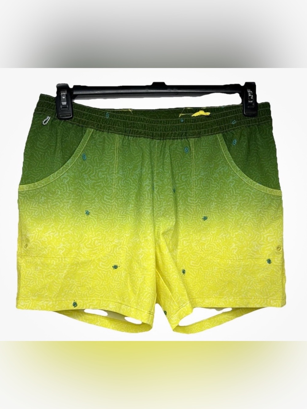Columbia Shorts PFG Women’s Fishing Size Med 5 Long Ombré Yellow/Green Pull On.